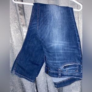 Size 8 regular old navy boyfriend jeans